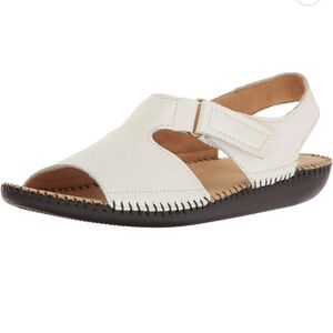 Naturalizer Scout Leather Flat White Sandals Women’s 8.5